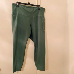 Old Navy Green leggings with pockets